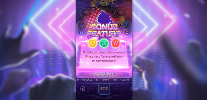 PG Rave Party Fever Slot - Bonus Feature Step